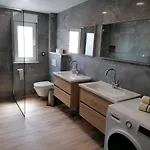 Karla Apartment
