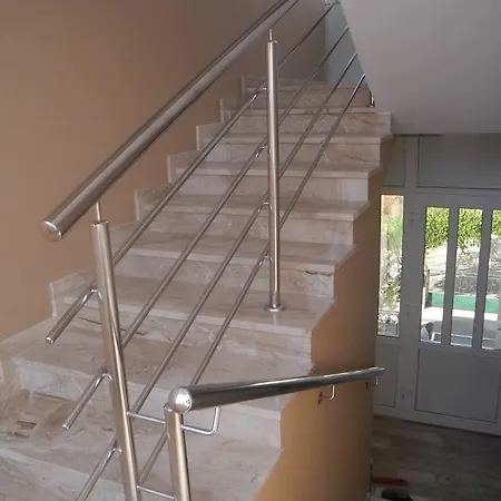 Karla Apartman