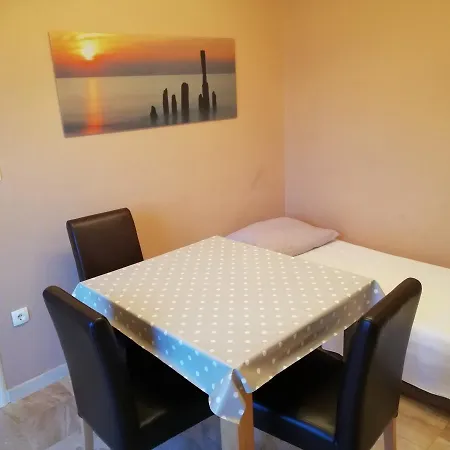 Karla Apartmán