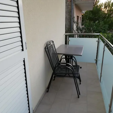 Karla Apartman